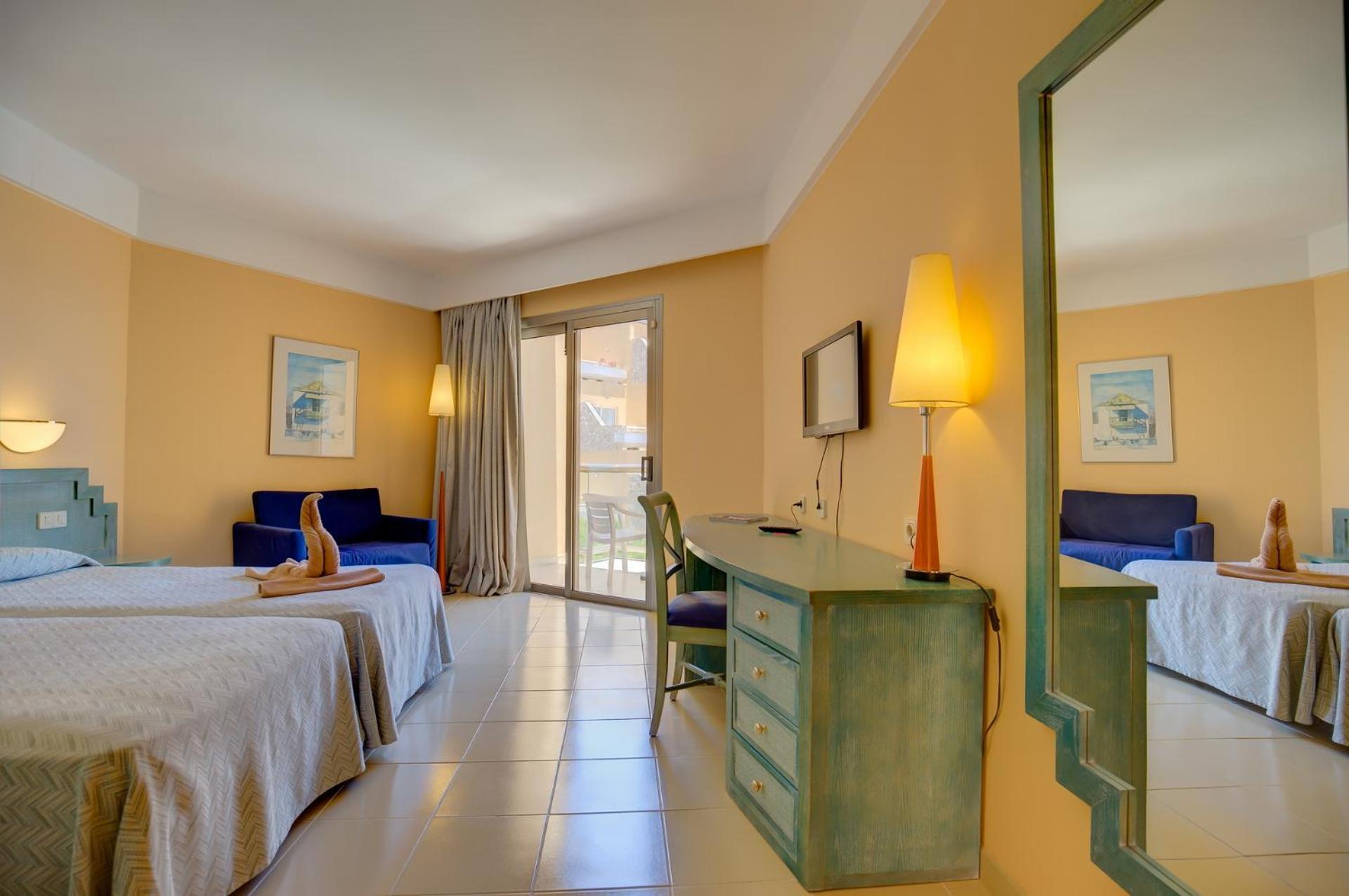Double Room Lateral Sea View